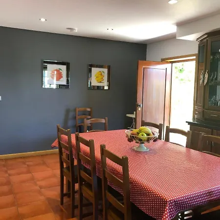 Vila Beautiful Detached With Private Pool, Fibre Wi-fi, Garden, Games & Bbq Terras de Bouro