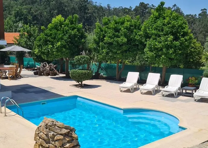 Beautiful Detached With Private Pool, Fibre Wi-fi, Garden, Games & Bbq