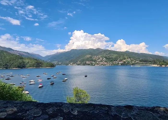 Beautiful Detached With Private Pool, Fibre Wi-fi, Garden, Games & Bbq