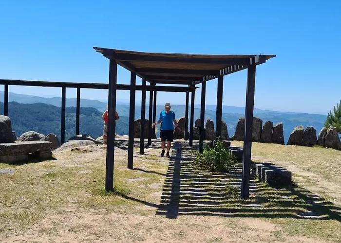 Beautiful Detached With Private Pool, Fibre Wi-fi, Garden, Games & Bbq *